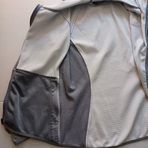 The North Face Gray Hoodie Lightweight Jacket Women’s Size L - Picture 6 of 16